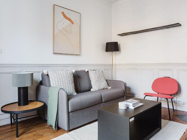 Charming Clignancourt Apartment Your Parisian Retreat!, Paris Amsterdam Apartments for Rent