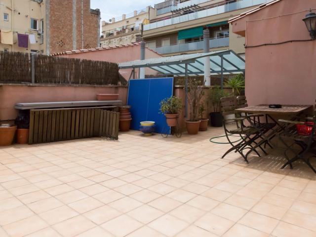 Charming double bedroom in the Sants neighbourhood