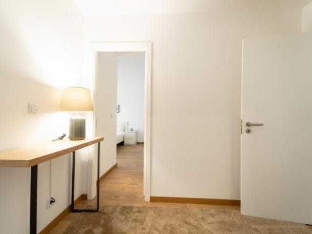 Charming double ensuite bedroom close to Igreja do Carmo