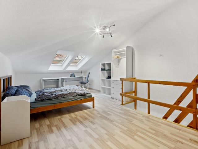Charming duplex apartment in the heart of Dresden, furnished to a high standard, Dresden Amsterdam Apartments for Rent