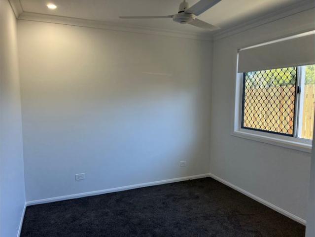 CHARMING DUPLEX IN CONVENIENT LOCATION