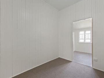 Charming East Mackay Home in Convenient Location