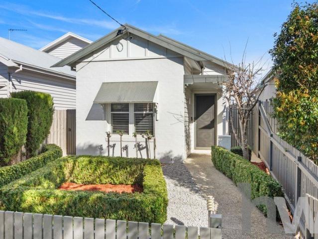 Charming East Geelong Gem Lifestyle, Location & Low Maintenance Living