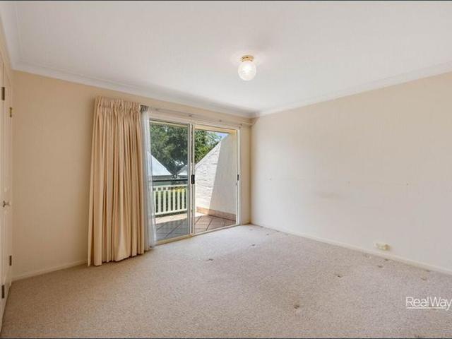 Charming East Toowoomba Unit Awaits You