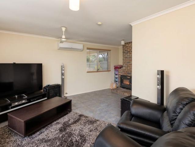 Charming, easy care and convenient family friendly living
