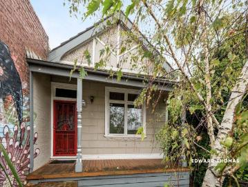 Charming Edwardian with Scope in Prime Kensington Pocket