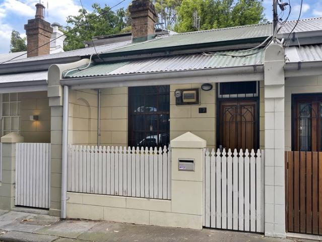 Charming Enmore Home in a Prime Location