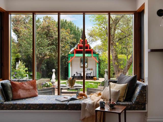 Charming English inspired home in a Private Garden Sanctuary