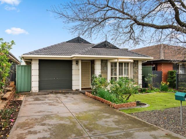 Charming Family 3 Bedroom Home Please register to be notified of open inspection. No applications until viewed inside first