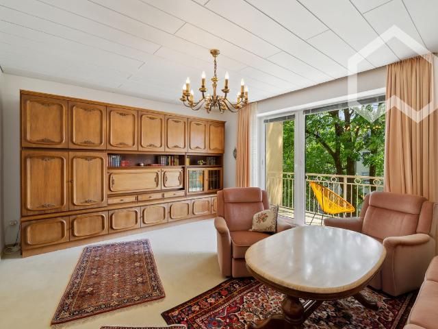Charming Family Apartment with unique mid century vibe in Munich, Munchen Amsterdam Apartments for Rent