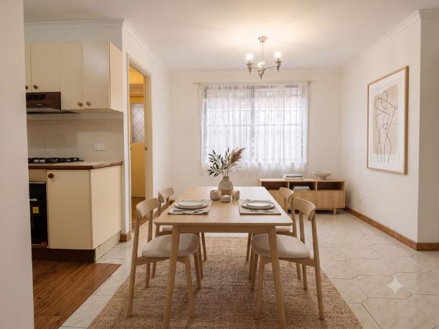Charming & Family Friendly 3 Bedroom Home in Plumpton!