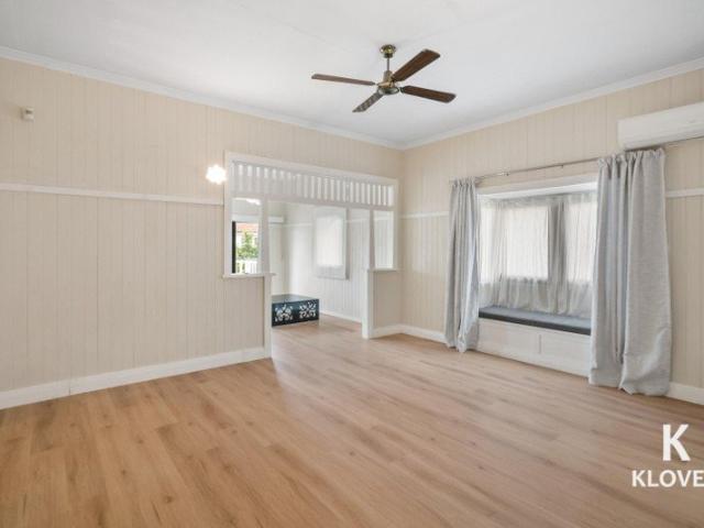 Charming Family House in Hamilton