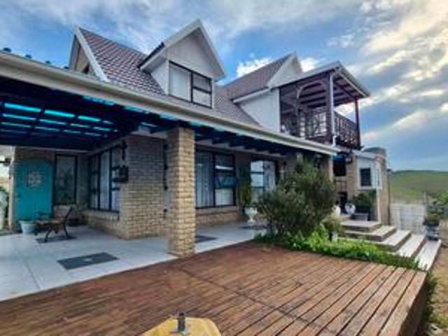 charming family home with mountain v.
