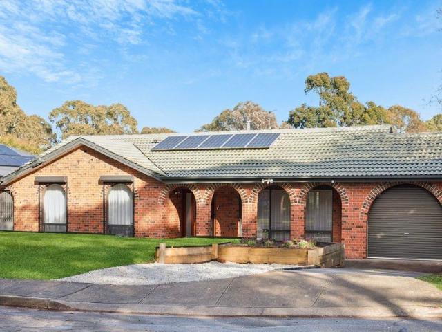 Charming Family Home with a Serene Setting!