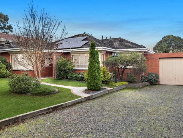 Charming Family Home with Expansive Gardens, Outdoor Entertaining and Exceptional Convenience