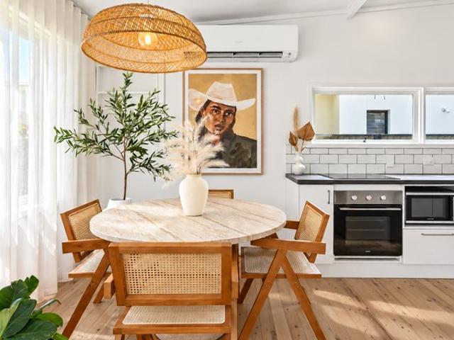 CHARMING FAMILY HOME WITH ROOM TO PLAY, RELAX & ENTERTAIN!