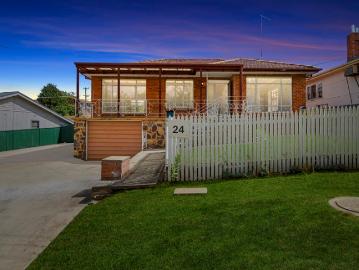 Charming Family Home with Space, Storage & Potential 24 Sunnybar Parade, Karabar