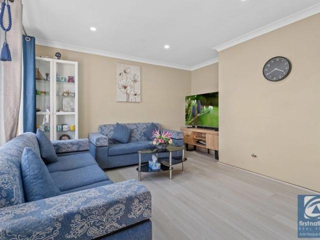 CHARMING FAMILY HOME WITH SPACIOUS BACKYARD IN A CONVENIENT LEUMEAH LOCATION