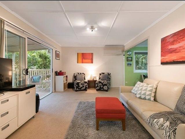 Charming Family Home with Spacious Backyard in a Prime Location