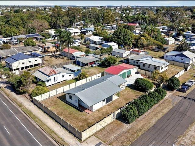 Charming Family Home with Spacious Shed!