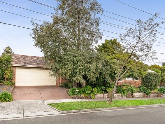 Charming Family Home with Timeless Appeal in Ringwood