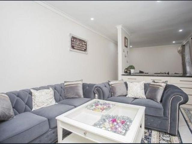 Charming Family Home for Rent in Dianella