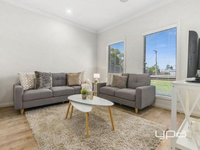 Charming Family Home in the Heart of Ballan!