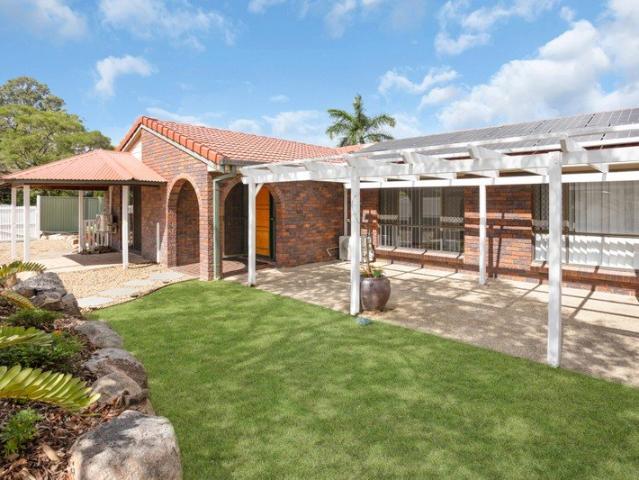 Charming Family Home in the Heart of Bellbowrie