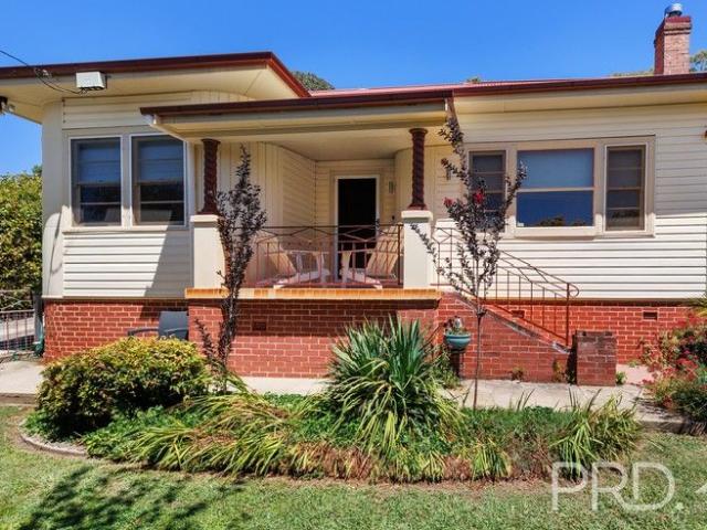 Charming Family Home in the Heart of Town!