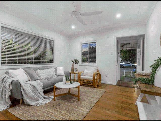 CHARMING FAMILY HOME IN A CONVENIENT WAVELL HEIGHTS LOCATION