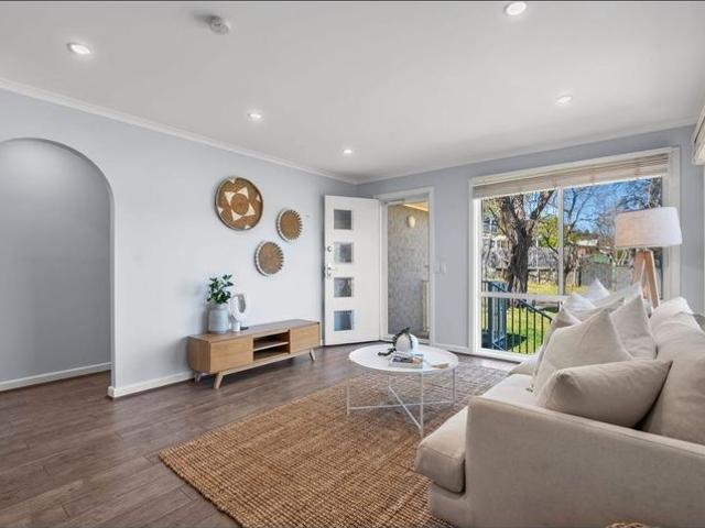 Charming Family Home in a Peaceful Cul de Sac