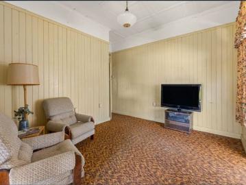 Charming Family Home in a Prime Annerley Location