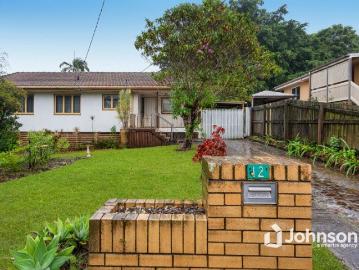 CHARMING FAMILY HOME IN A PRIME INALA LOCATION WITH SPACE, COMFORT & OUTDOOR LIVING