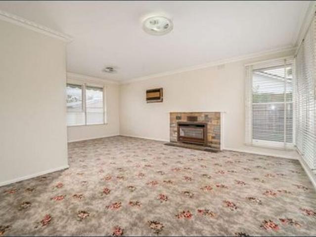 Charming Family Home in a Prime Ringwood Location