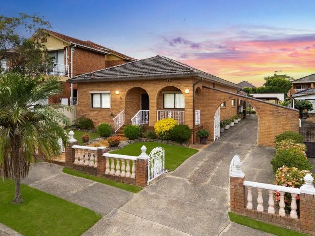 DEPOSIT TAKEN Charming Family Home in a Quiet Bexley North Setting *6 Month Lease Only