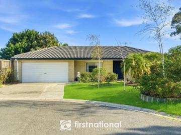 Charming Family Home in a Quiet Court Setting