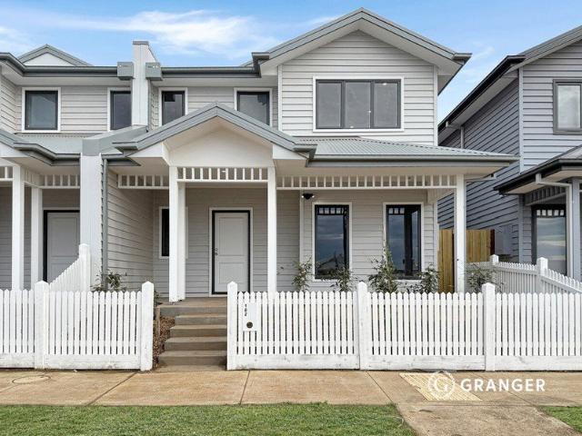 Charming Family Home in Eynesbury