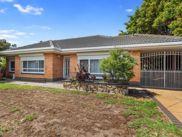 Charming Family Home in Flinders Park!