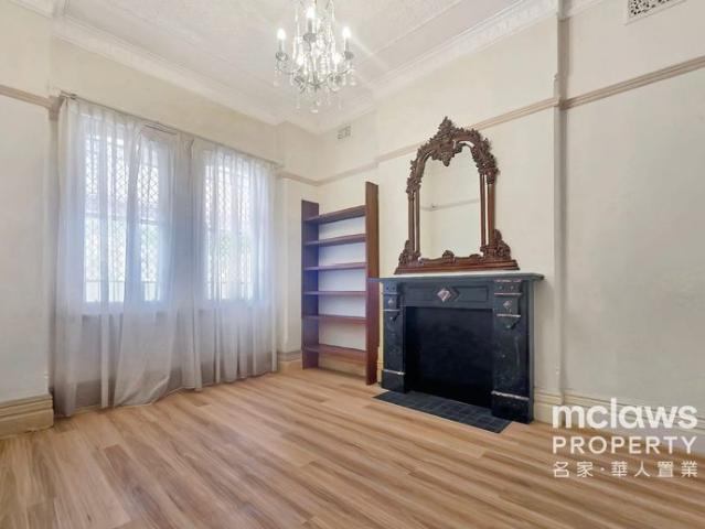 Charming Family Home in Lewisham For rent