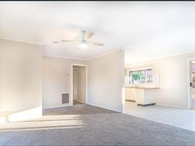 Charming Family Home in Pakenham