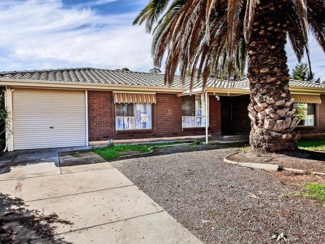 Charming Family Home in Parafield Gardens