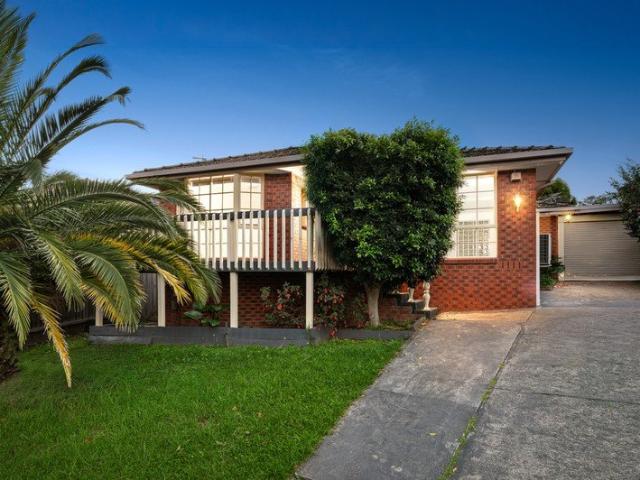 Charming Family Home in Prime Mill Park Location