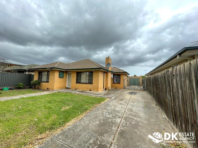 Charming Family Home in Prime Sunshine North Location