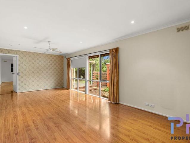 CHARMING FAMILY HOME IN QUIET COURT LOCATION