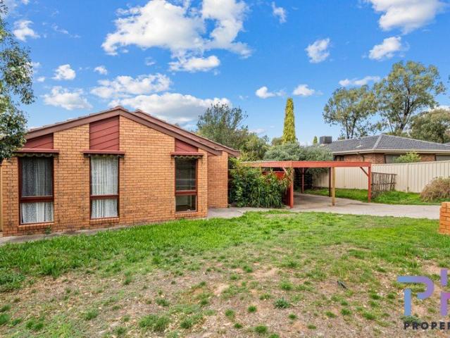 CHARMING FAMILY HOME IN QUIET COURT LOCATION