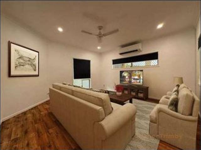 Charming Family Home in Redlynch