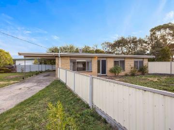 Charming Family Home in Sebastopol