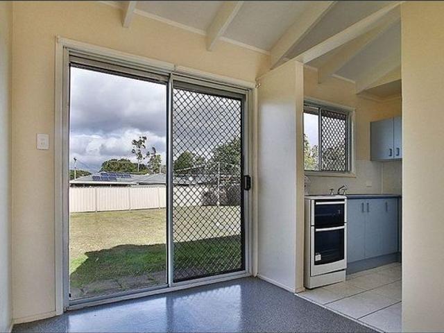 Charming Family Home in Sought After Eastern Heights!