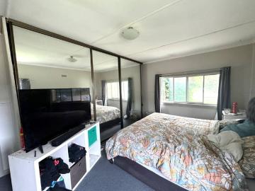 Charming Family Home in Strahan TAS 7468