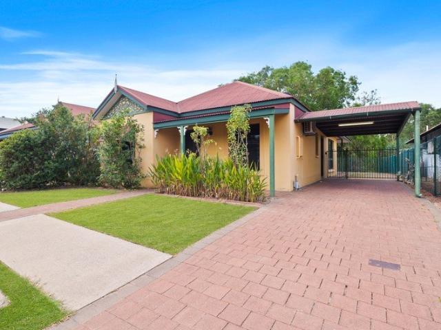 Charming Family Home Low Maintenance Living with Covered Outdoor Entertaining in Gunn